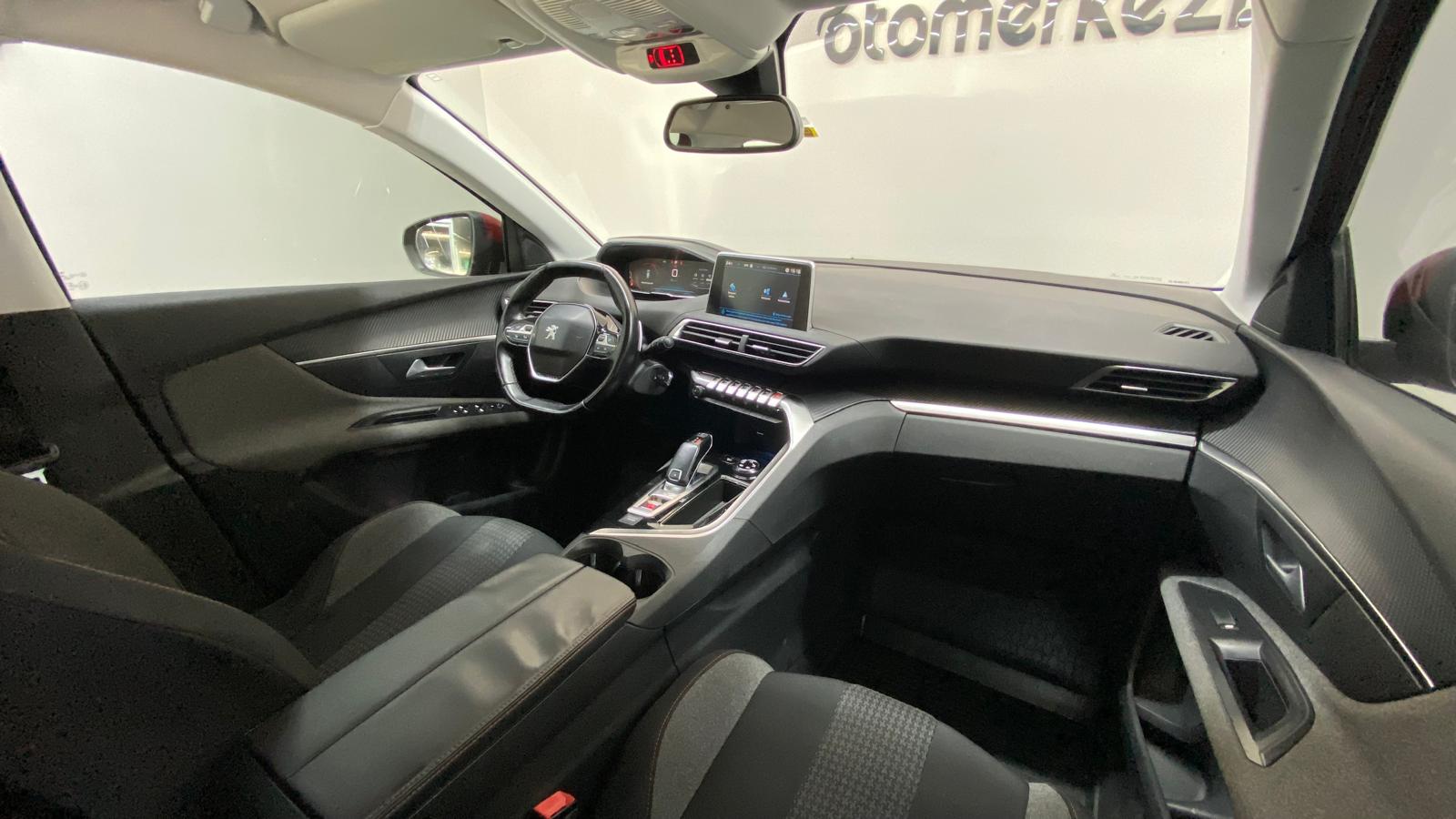 PEUGEOT 3008 16